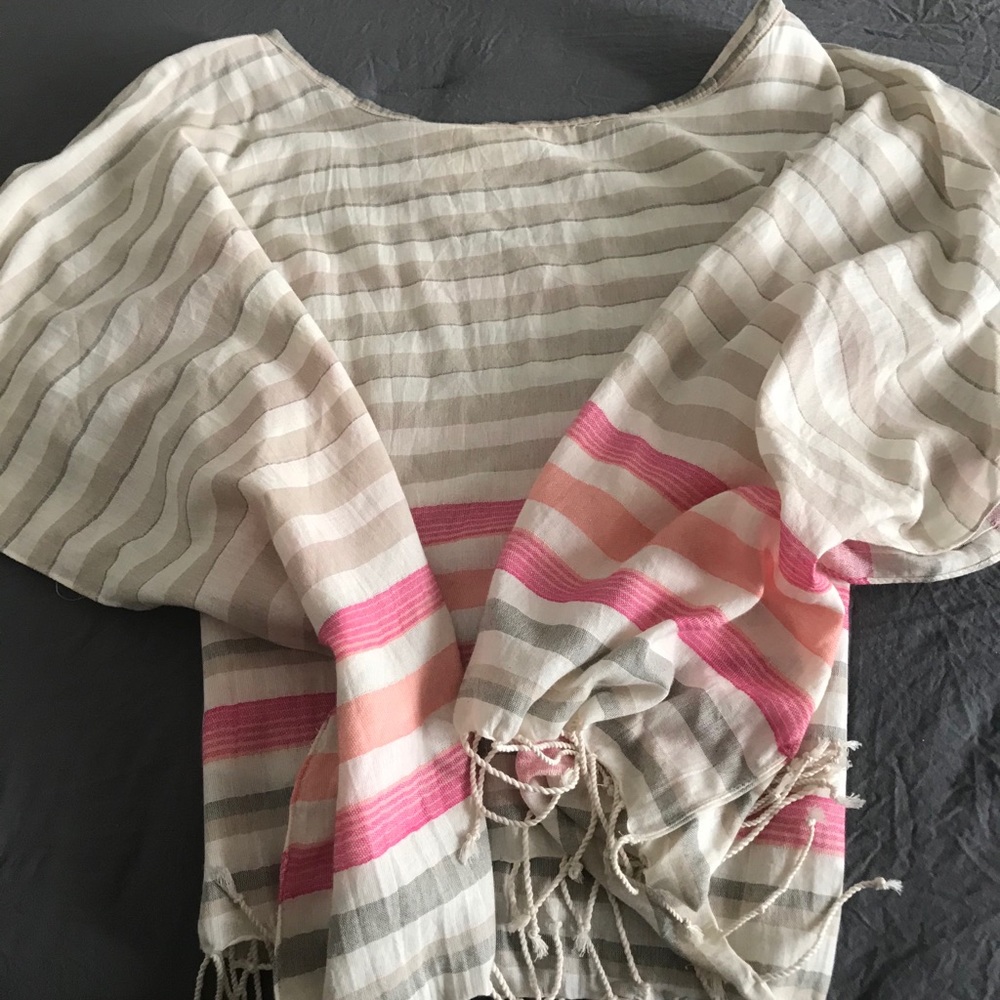 Multicolored swimsuit cover-up